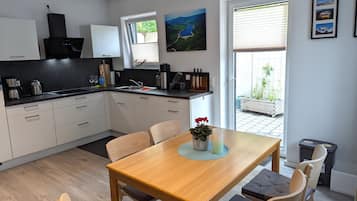 Kühlschrank, Ofen, Herdplatte, Geschirrspüler