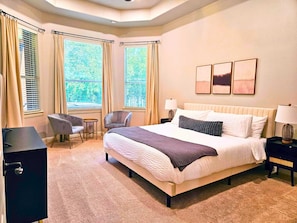 6 Schlafzimmer, Bügeleisen/Bügelbrett, Reisekinderbett, WLAN