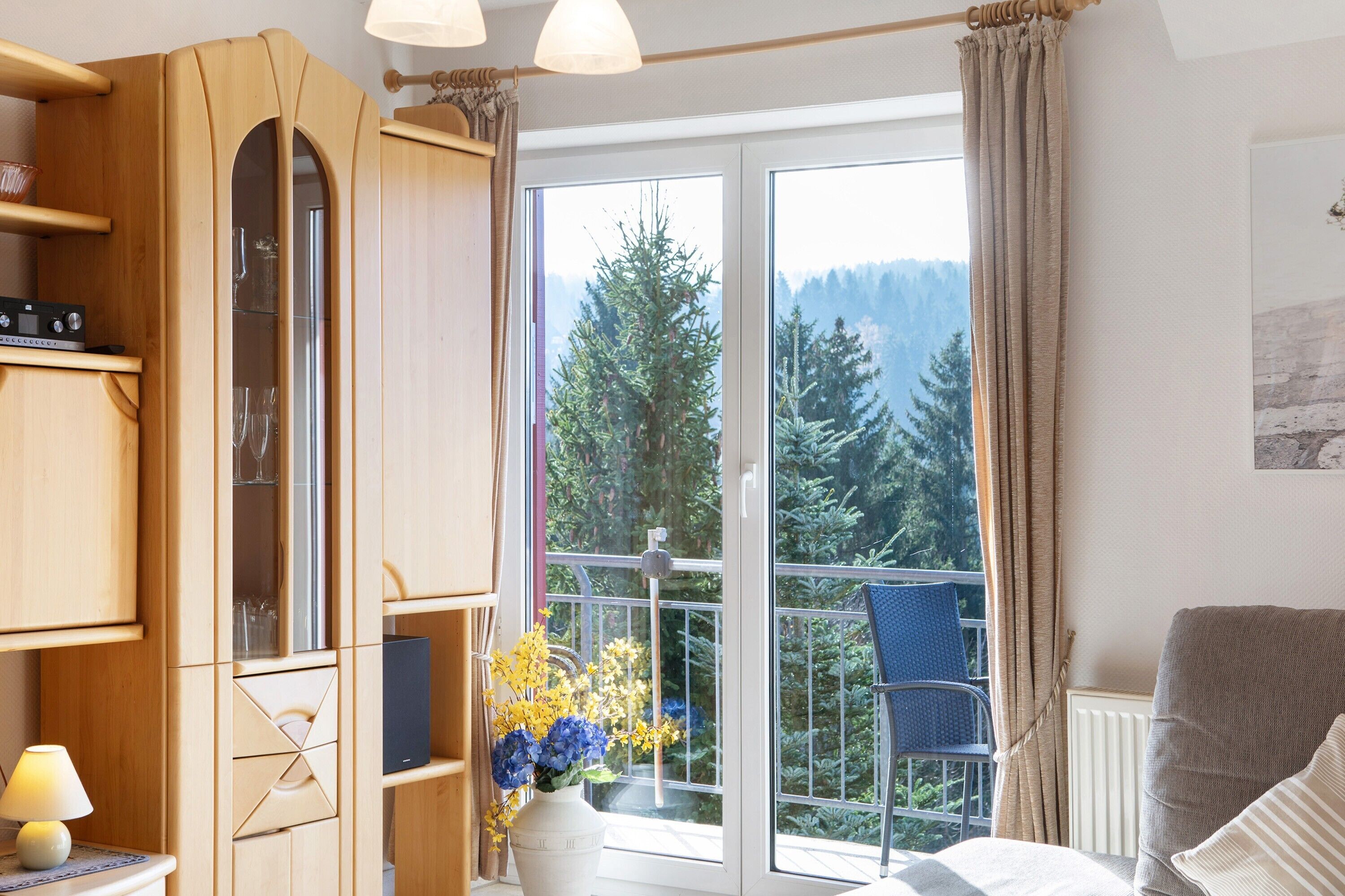 Tv, dvd-spelare och en stereo