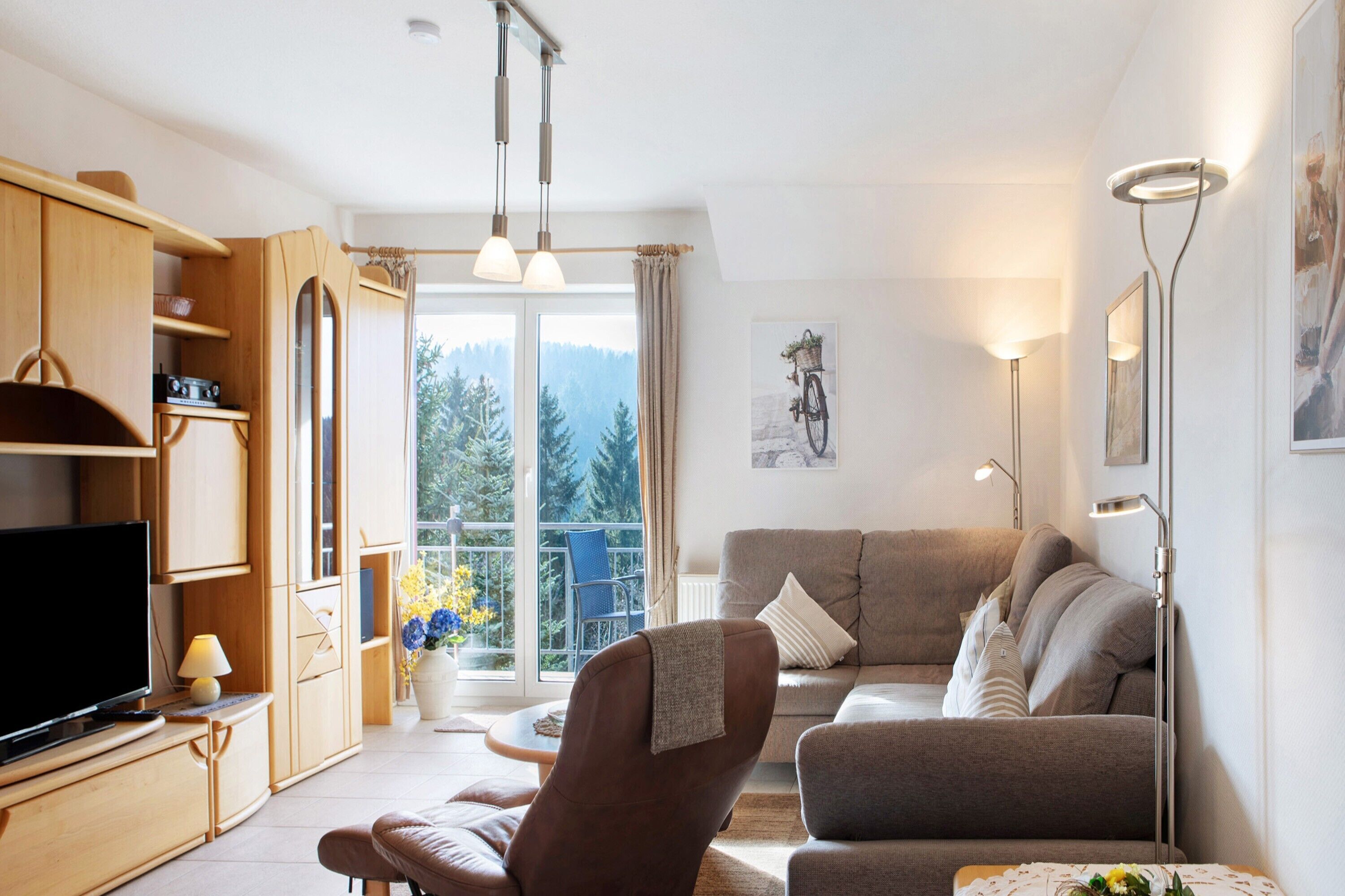 Tv, dvd-spelare och en stereo