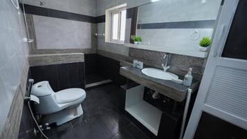 Free toiletries, soap, toilet paper