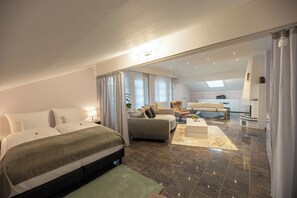 1 bedroom, iron/ironing board, bed sheets