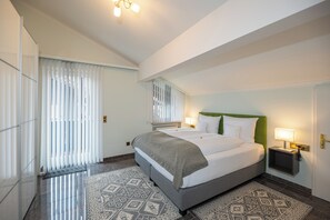 1 Schlafzimmer, Bügeleisen/Bügelbrett, Bettwäsche
