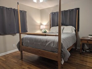 3 bedrooms, iron/ironing board, WiFi, bed sheets - Beautiful home in Idaho Falls (Idaho Falls)