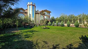 Kawasan BBQ/berkelah