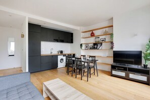Smart TV, offices
