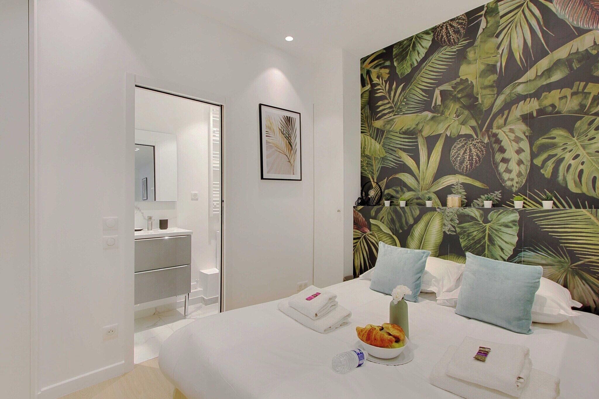 1 dormitorio, escritorio, tabla de planchar con plancha y wifi gratis