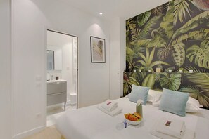 1 soverom, skrivebord, strykejern/-brett og wi-fi (inkludert)