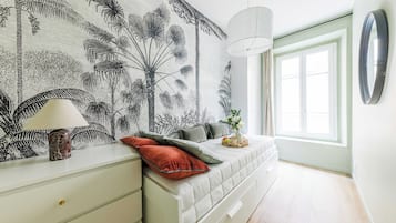 2 Schlafzimmer, Schreibtisch, Bügeleisen/Bügelbrett, kostenloses WLAN