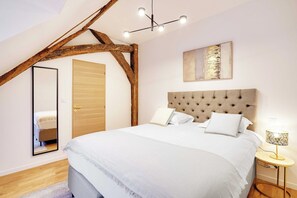 1 chambre, bureau, fer et planche à repasser, Wi-Fi gratuit