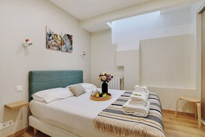 2 bedrooms, desk, iron/ironing board, free WiFi