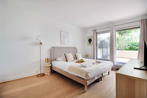 2 chambres, bureau, fer et planche à repasser, Wi-Fi gratuit