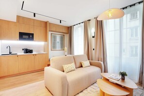 Smart TV, offices