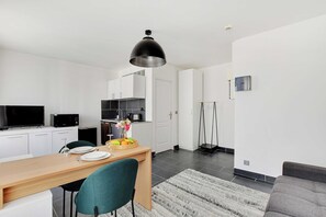 Smart TV - Cosy studio - 2P - Pantin/Édouard Vaillant (Pantin)
