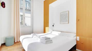 1 bedroom, desk, iron/ironing board, free WiFi