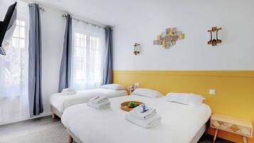 1 sovrum, skrivbord, strykjärn/strykbräda och wi-fi