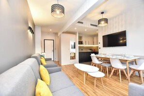 Smart TV, offices
