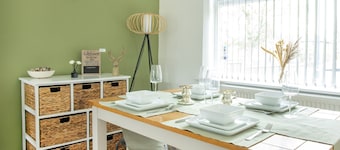 3 bed city centre with parking