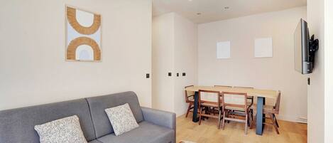 TV connectée, espaces bureaux