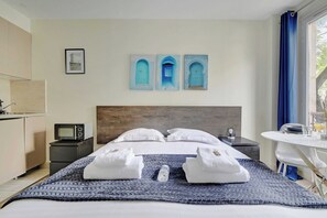 Iron/ironing board, Internet, bed sheets - Peaceful Studio -2P- Gare de l'Est/République (Paris)