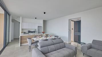 Vila, 5 quartos | Sala de estar