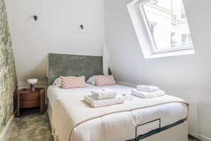 1 bedroom, desk, iron/ironing board, free WiFi