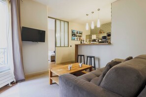 Smart TV, stereo, offices - Modern flat - 1BD/4P - Parc Monceau (Paris)