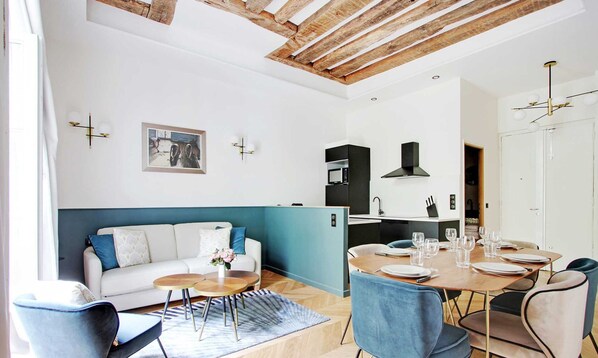 Smart-tv en een kantoor