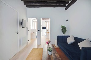 Smart TV, offices