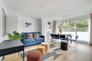Smart TV, offices - Modern apartment - 3BR/8P - Place de la Nation (Paris)