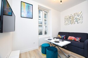 Smart TV, offices