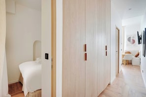 1 makuuhuone, työpöytä, silitysrauta/-lauta, ilmainen Wi-Fi