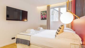 3 slaapkamers, een bureau, een strijkplank/strijkijzer, gratis wifi