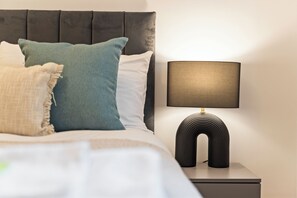 2 Schlafzimmer, Bügeleisen/Bügelbrett, Reisekinderbett, kostenloses WLAN