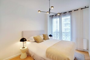 2 bedrooms, desk, iron/ironing board, free WiFi