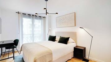 2 sovrum, skrivbord, strykjÀrn/strykbrÀda och gratis wi-fi