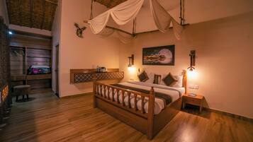 Exclusive Cottage, Garden View | 1 bedroom, premium bedding, in-room safe, desk