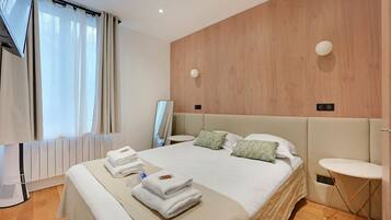 1 bedroom, desk, iron/ironing board, free WiFi