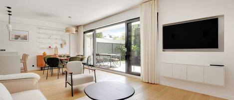 TV connectée, espaces bureaux