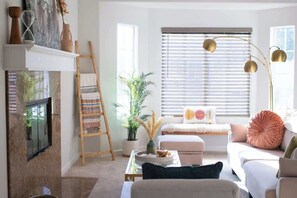 TV, fireplace, offices