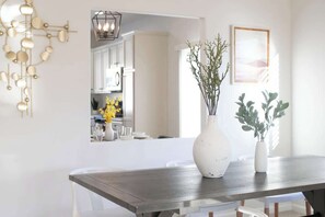 Dining - *Serene* 4BR w/ Pool, Spa, Pool Table & Game Room! (Desert Hot Springs)