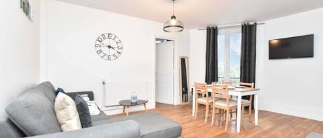 TV connectée, espaces bureaux