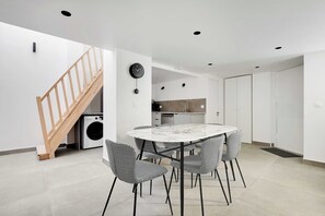 Dining - Charming flat - 1BD/6P - Palais Garnier (Paris)