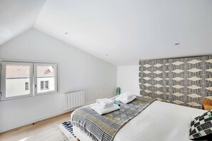 1 bedroom, desk, iron/ironing board, free WiFi