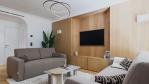 Smart TV, offices