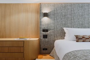 1 habitación, escritorio, tabla de planchar con plancha y wifi gratis 