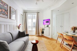 TV connectée, espaces bureaux