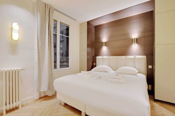 1 Schlafzimmer, Schreibtisch, Bügeleisen/Bügelbrett, kostenloses WLAN