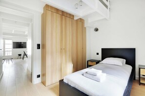 2 soveværelser, skrivebord, gratis Wi-Fi, sengetøj