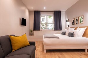 2 chambres, bureau, fer et planche Ă repasser, Wi-Fi gratuit